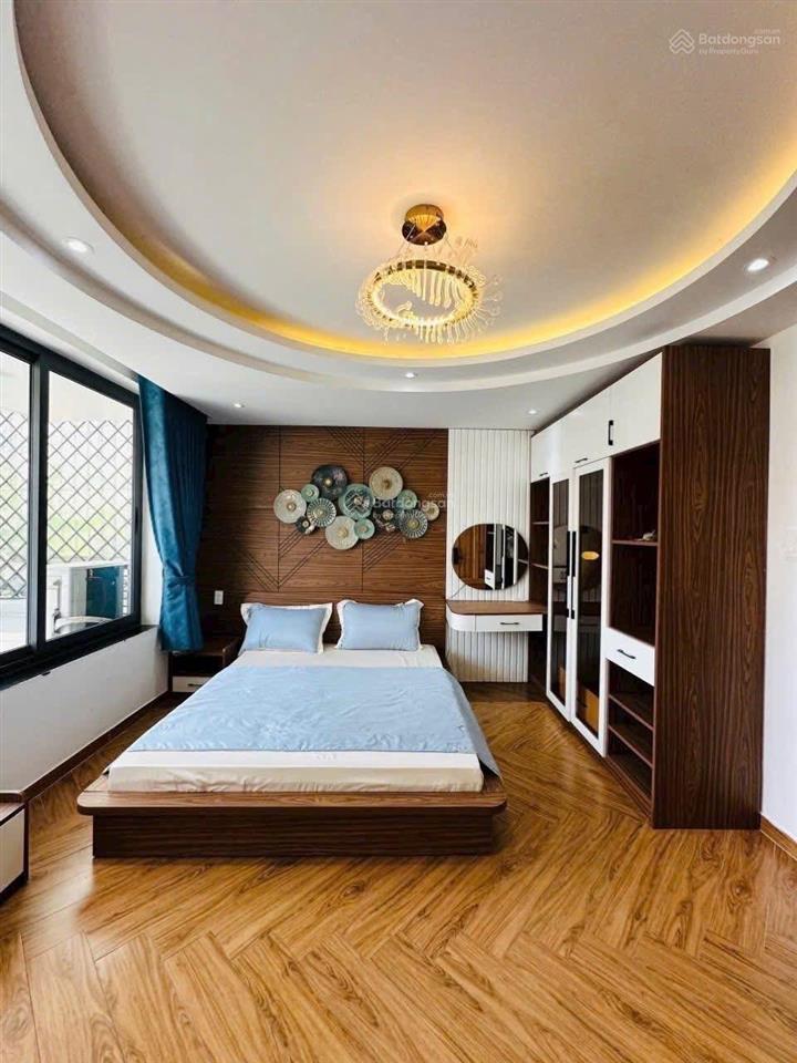 Siêu phẩm 4 lầu nguyễn tiểu la  q.10,3tỷ890/ 75m2 gần chợ nguyễn tri phương đang cho thuê 22tr/th