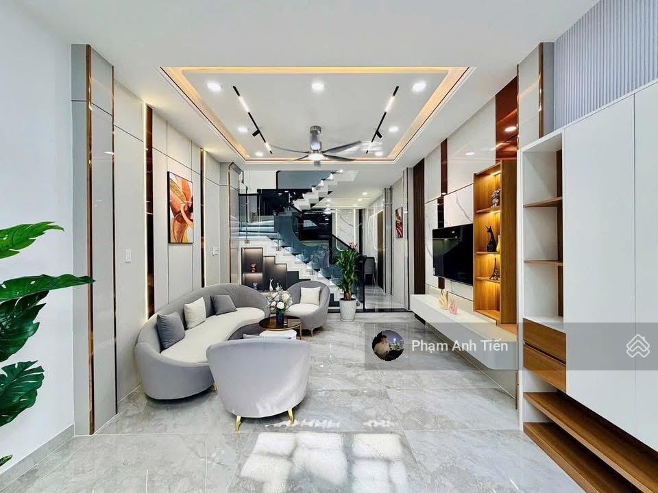 Tôi bán nhà 3tỷ890/64m2 tại nguyễn cửu vân  bình thạnh. đang cho thuê 21tr/th, gần chợ thị nghè