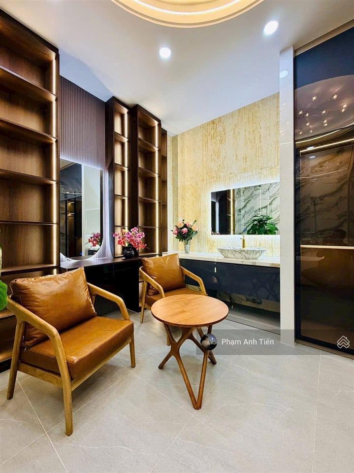Bán nhà trung tâm đường nguyễn bỉnh khiêm  q.1, 5tỷ090/75m2, đang cho thuê 33tr/th. gần chợ đa kao