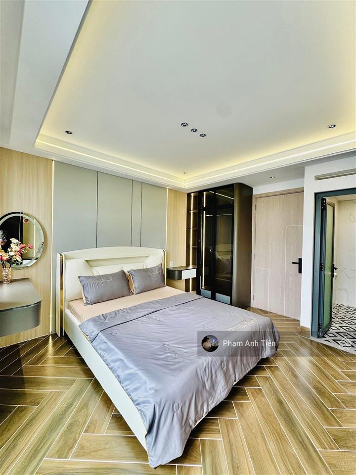 Giá cực tốt 3tỷ320/71m2. đường nguyễn gia trí  bình thạnh, đang cho thuê 23tr. gần đại học gtvt