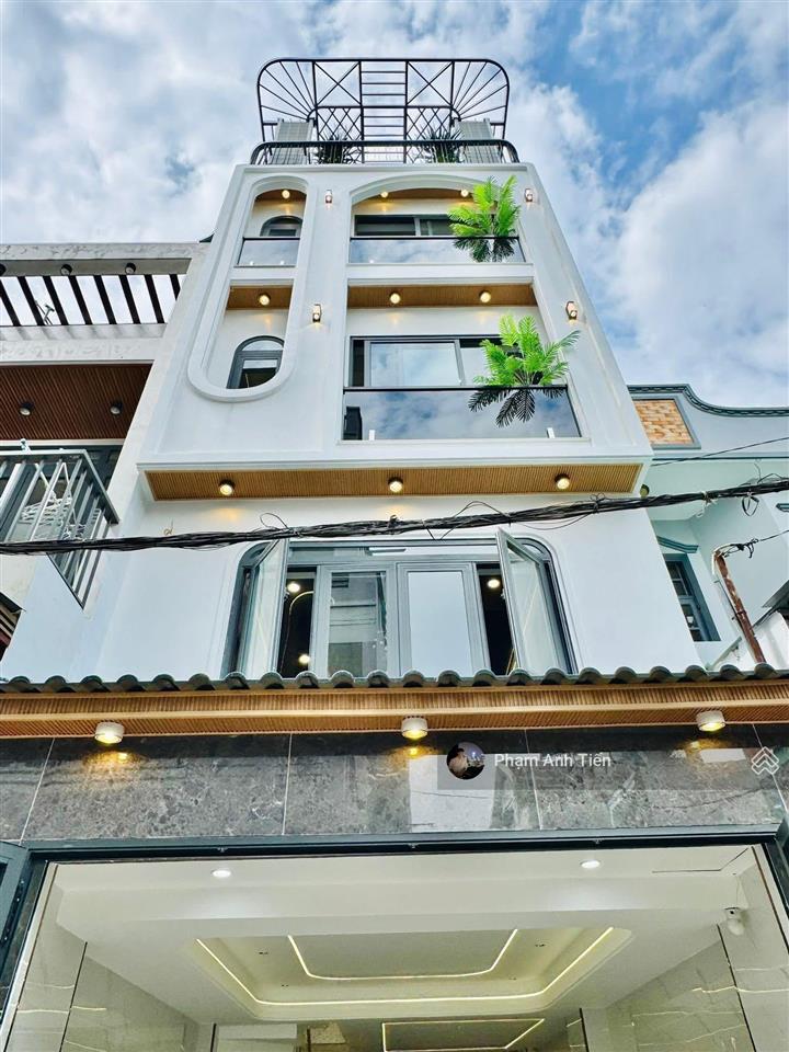 Giá cực tốt 3tỷ320/71m2. đường nguyễn gia trí  bình thạnh, đang cho thuê 23tr. gần đại học gtvt