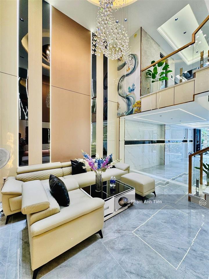 Giá cực tốt 3tỷ320/71m2. đường nguyễn gia trí  bình thạnh, đang cho thuê 23tr. gần đại học gtvt