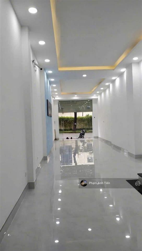 Siêu phẩm nhà phố võ thị sáuq.3, giá 4tỷ290/55.4m2, gần công trường dân chủ, có hợp đồng thuê 30tr