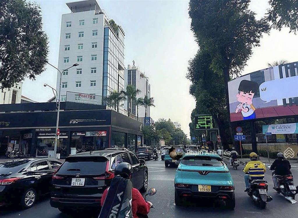 Siêu phẩm nhà phố võ thị sáuq.3, giá 4tỷ290/55.4m2, gần công trường dân chủ, có hợp đồng thuê 30tr