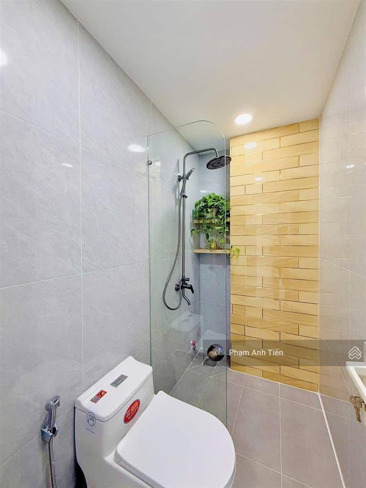 Đẳng cấp sang trọng, 65m2. đường hoà hảo  q. 10, cho thuê 25tr. gần bệnh viện chợ rẫy