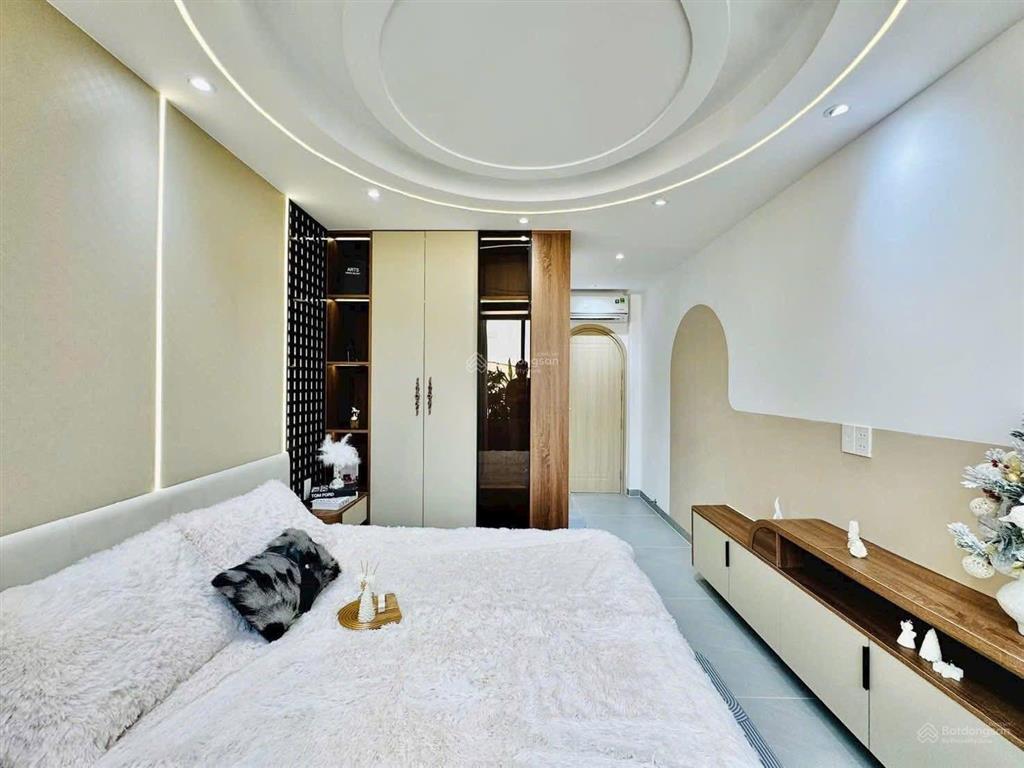 Siêu phẩm nhà phố, đường 7m vườn chuốiq.3. 3tỷ270/78m2, đang cho thuê 23tr/th. gần chợ vườn chuối