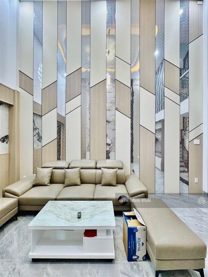 Bán gấp, nhà phố đang cho thuê 27tr. đường lý chính thắngq.3, giá 4tỷ290/75,2m2, gần chợ tân định.