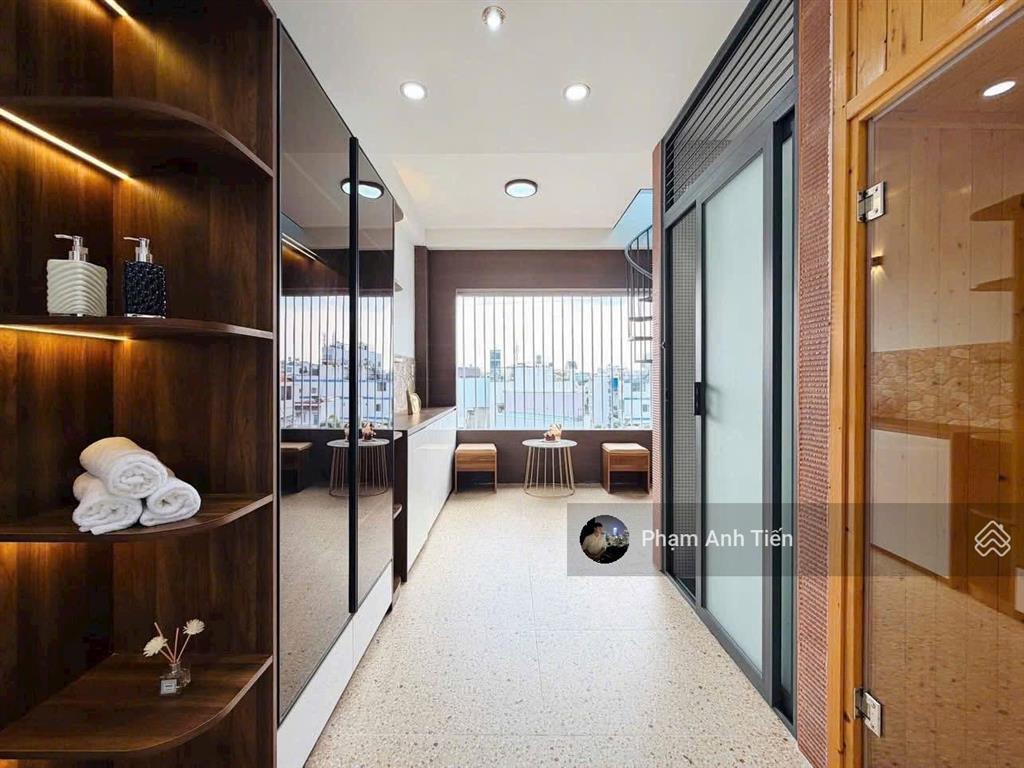 Sang trọng đẳng cấp, đường đoàn thị điểm  phú nhuận. 87,2m². gần bệnh viện hoàn mỹ