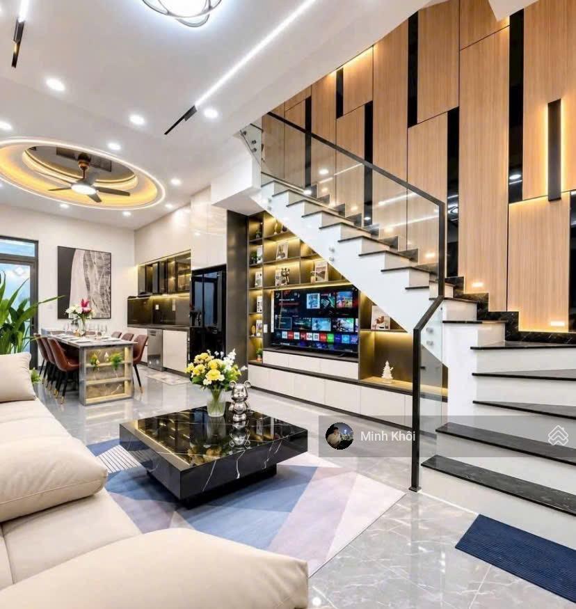 Nhà phố hiện đại, đường xuân thuỷ  quận 2. 65,7m2 gần chợ thảo điền. hợp đồng thuê 18tr
