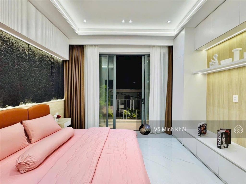 Đi ra nước ngoài cần bán, lý thái tổq.10. 76,6m2, có hợp đồng 21tr/th. gần bv nhi đồng