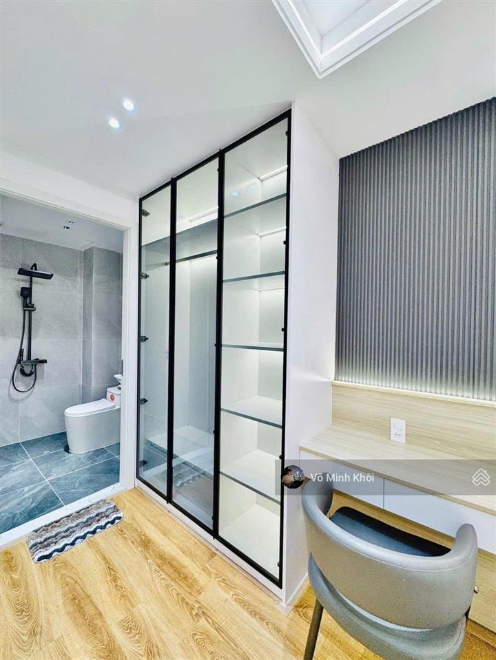 Đi ra nước ngoài cần bán, lý thái tổq.10. 76,6m2, có hợp đồng 21tr/th. gần bv nhi đồng