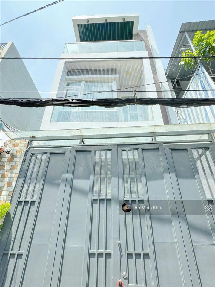 Cô liễu bán nhà quận 1  mạc đĩnh chi. gần 80m2, hợp đồng thuê 32tr, gần cv lê văn tám
