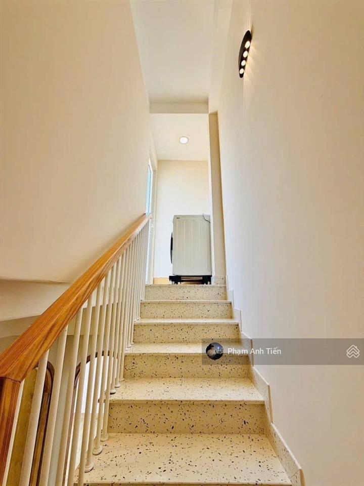 Mặt tiền kinh doanh, nguyễn thành ý  quận 1, gần chợ đa kao. 89,5m². có hợp đồng thuê