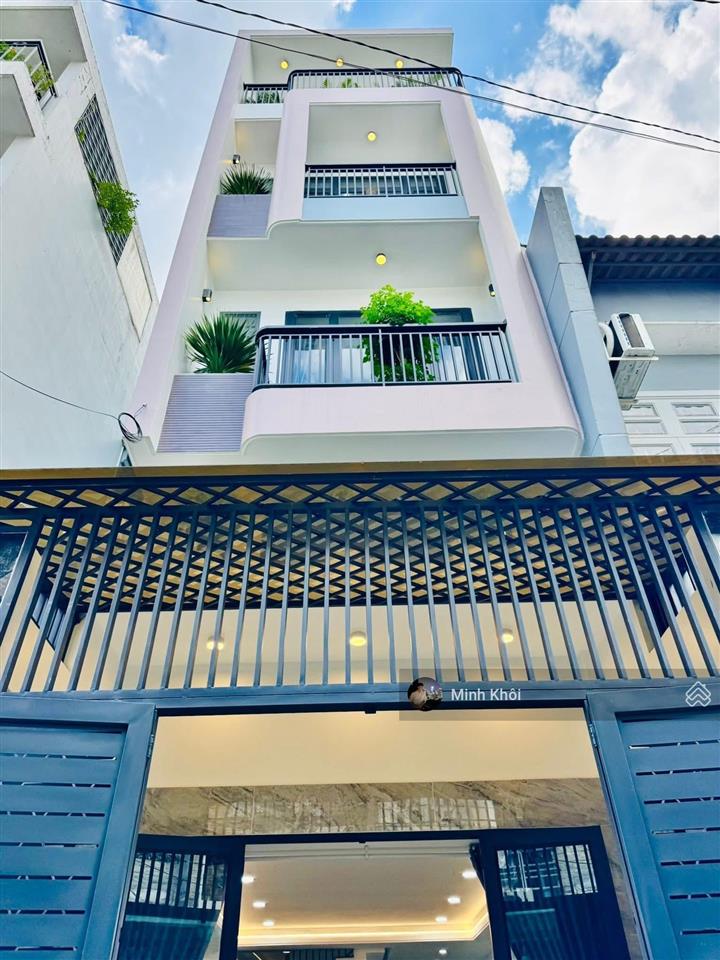 Bán gấp, nhà phố đang cho thuê 27tr. đường lý chính thắng  q. 3, 75,2m2, gần chợ tân định