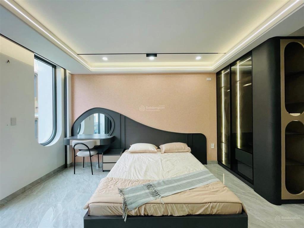 Nhà giá tốt 3tỷ190/71m2, đường ôtô phùng văn cung  phú nhuận. gần bệnh viện hoàn mỹ. cho thuê 23tr