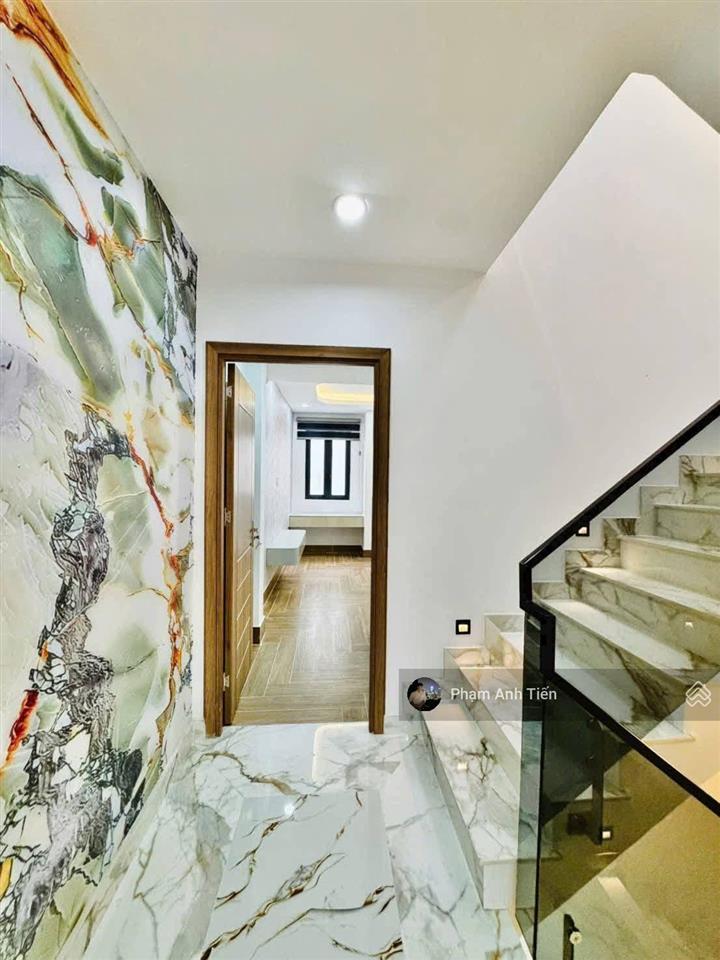 Siêu phẩm đường nguyễn tiểu laq.10, giá 2tỷ790/75m2 gần chợ nguyễn tri phương, đang cho thuê 22tr.