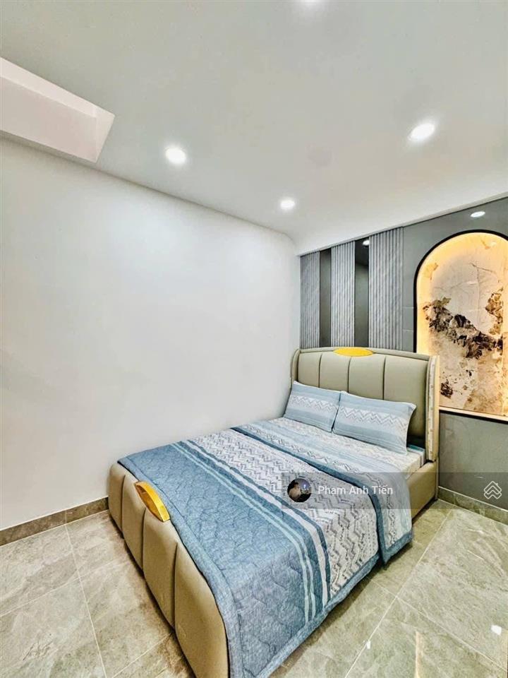 Siêu phẩm đường nguyễn tiểu laq.10, giá 2tỷ790/75m2 gần chợ nguyễn tri phương, đang cho thuê 22tr.