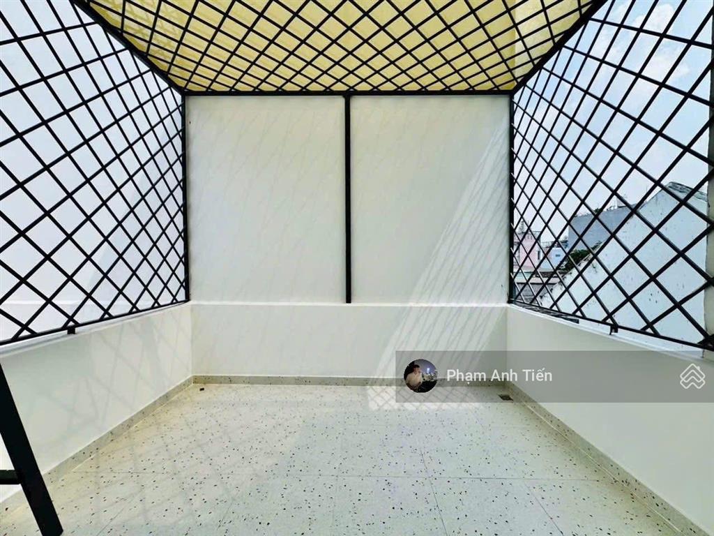 Siêu phẩm giá ngộp 3tỷ290/64m2, đường xô viết nghệ tĩnh bình thạnh, đang cho thuê 20tr/th, sát q.1