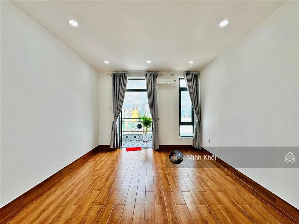 Siêu phẩm nhà phố, 90m2. đường nguyễn trãi  quận 1, sẵn cho thuê 32tr, gần chợ bến thành