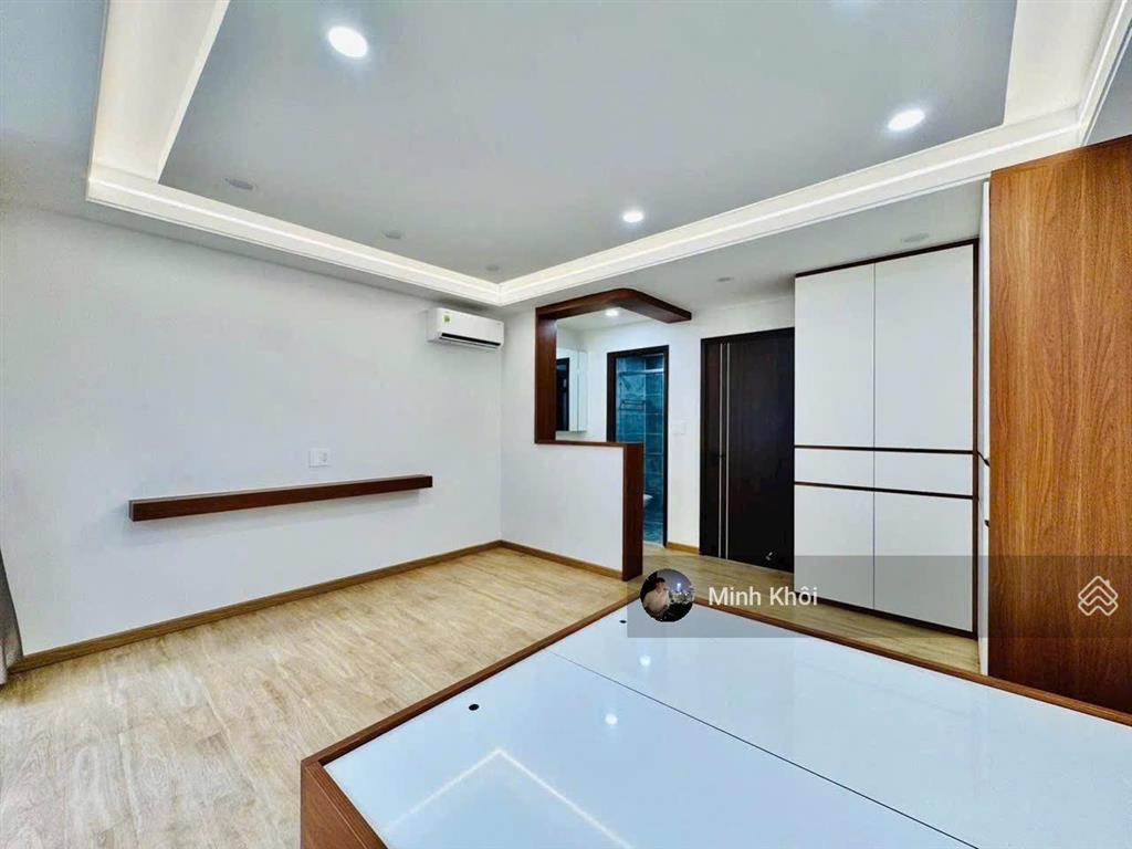 Định cư nước ngoài bán nhà nguyễn hiềnq.3, giá 4tỷ790/78m2 gần bệnh viện bình dân, đang thuê 23tr