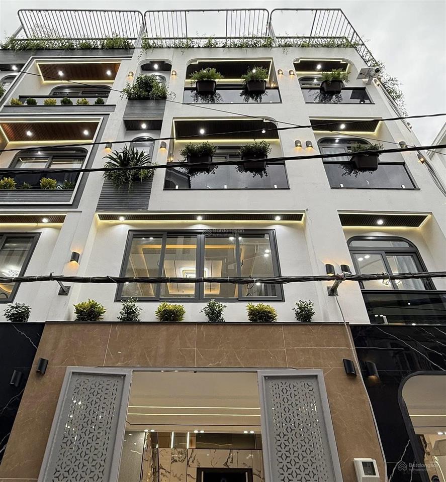 Tìm chủ sở hữu 4tỷ590/80m2 ngay đường vườn chuốiq.3. đang cho thuê 30tr/th gần trường thcs bàn cờ