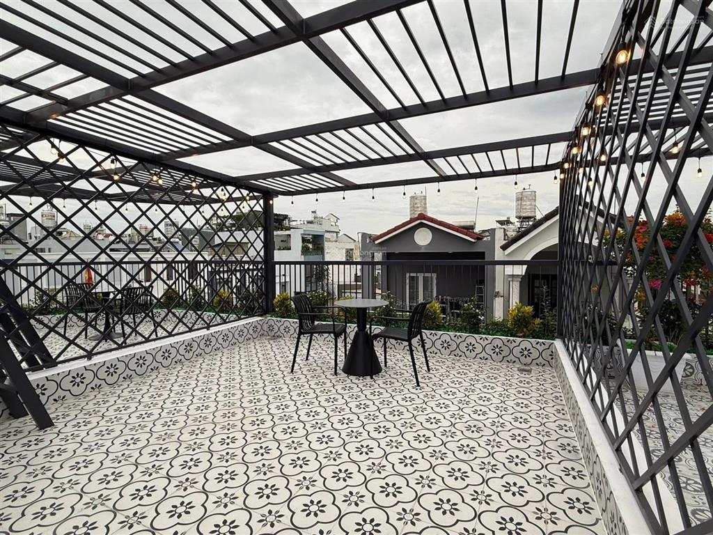 Tìm chủ sở hữu 4tỷ590/80m2 ngay đường vườn chuốiq.3. đang cho thuê 30tr/th gần trường thcs bàn cờ