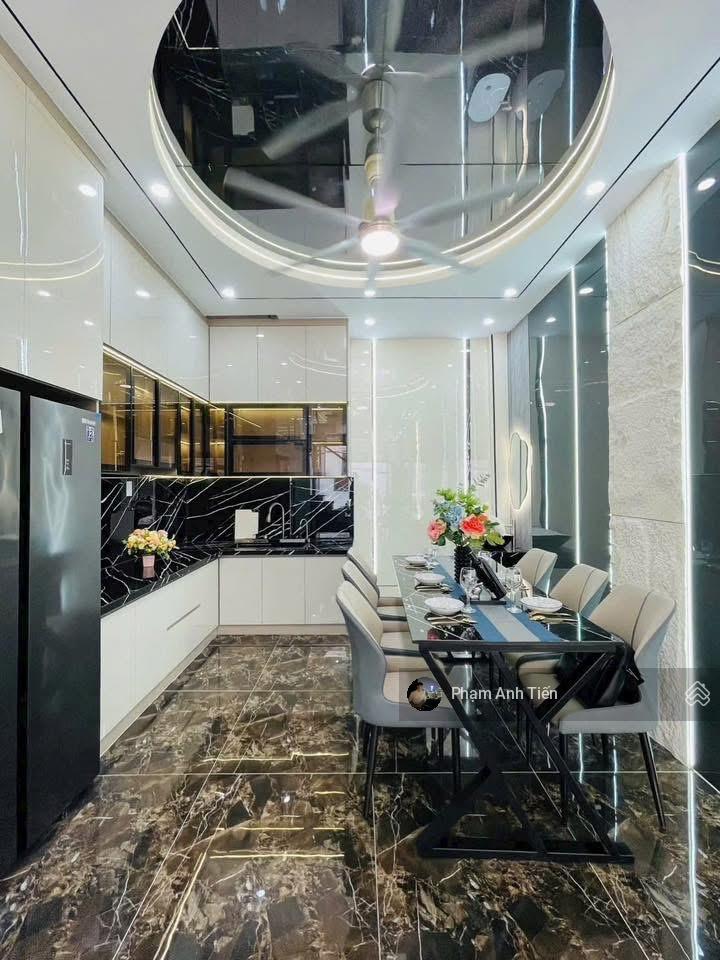 Bán nhà cho thuê 23 tr/th. đường nguyễn thị minh khaiq.3, giá 3tỷ890/70,5m2. gần bệnh viện da liễu