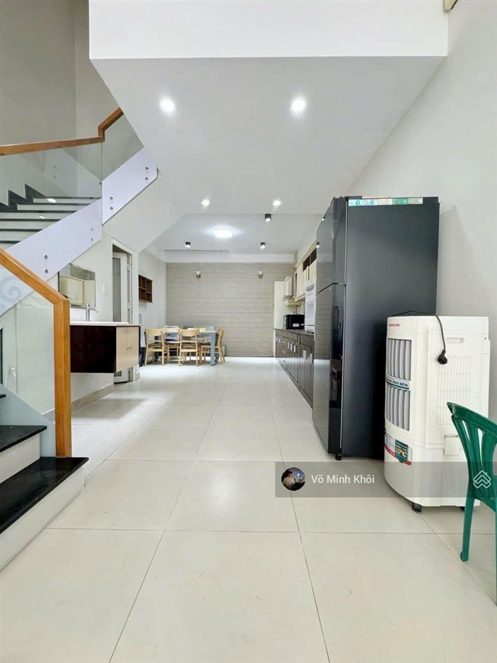 Cô liễu bán nhà quận 1  mạc đĩnh chi. gần 80m2, hợp đồng thuê 32tr, gần cv lê văn tám