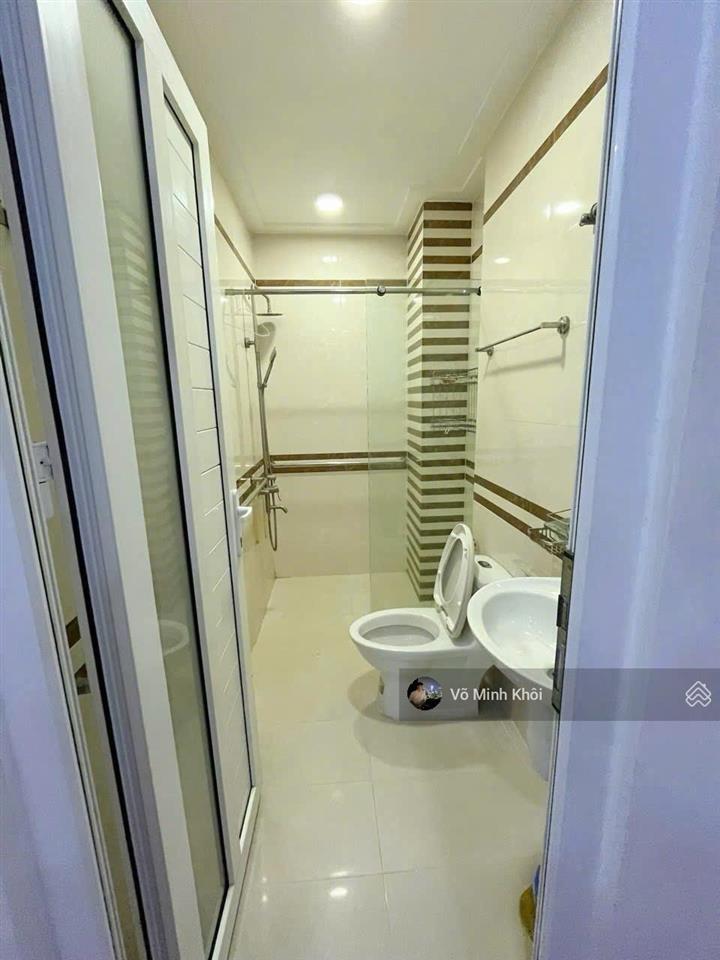 Cô liễu bán nhà quận 1  mạc đĩnh chi. gần 80m2, hợp đồng thuê 32tr, gần cv lê văn tám