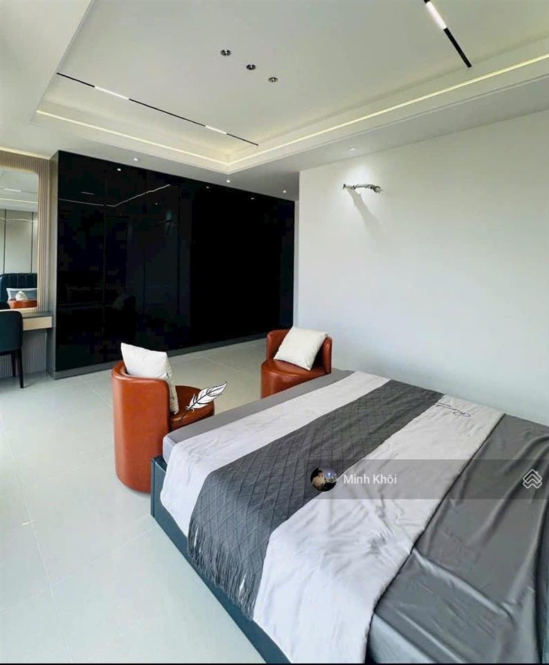Chú hùng bán gấp nhà phạm ngũ lão  q.1, 78,6m2 gần chợ bến thành, đang cho thuê 32tr/th