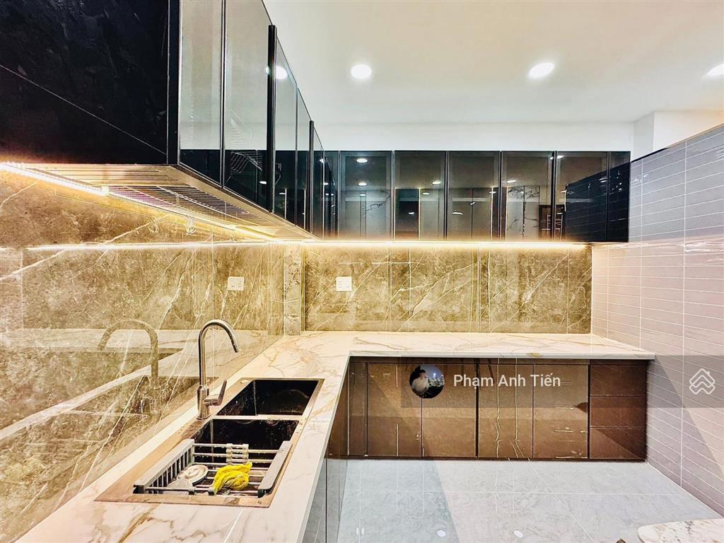 Sốc! 67,5m2 sở hữu nhà trung tâm đường trần đình xu  quận 1. gần bệnh viện răng hàm mặt