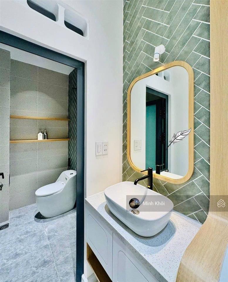 Chính chủ bán nhà phạm ngọc thạchq.3, 73,5m2, gần hồ con rùa. đang cho thuê 24 triệu