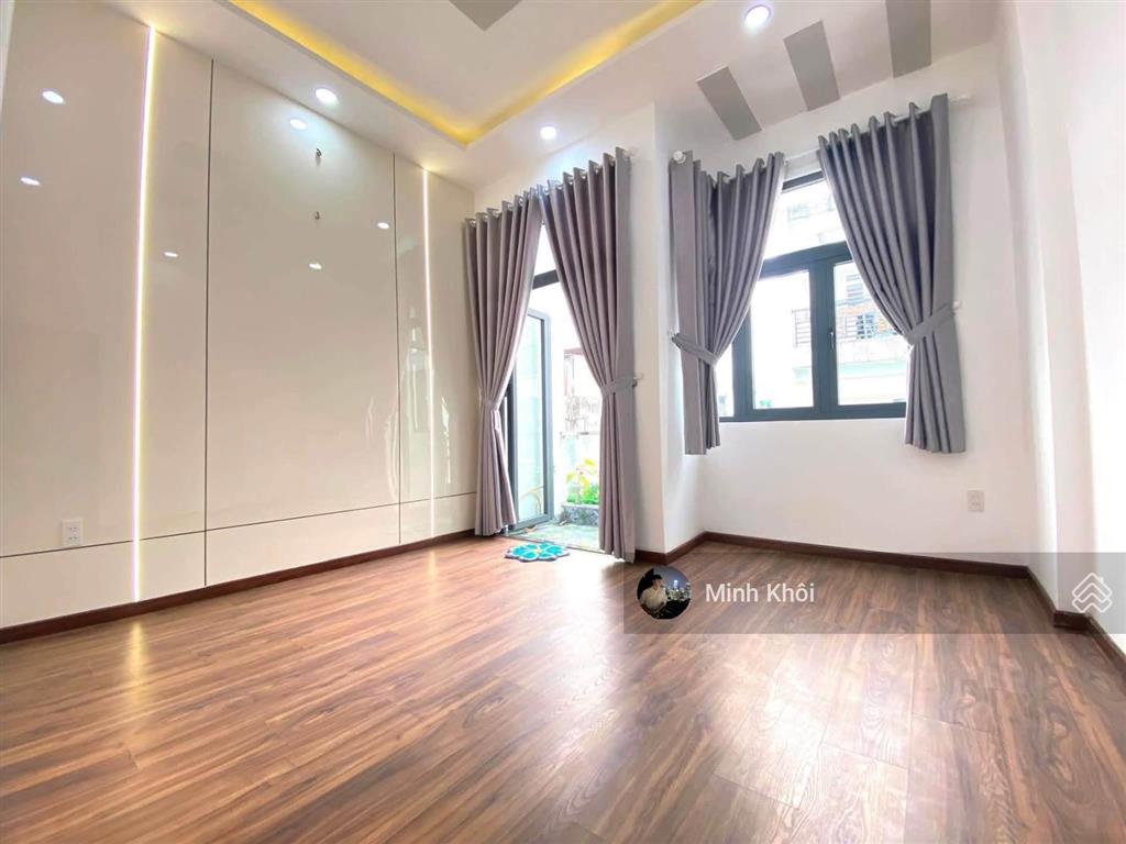 Định cư nước ngoài bán nhà lãnh binh thăngq. 11, gần lottemart. 75,3m2, cho thuê 20tr/th