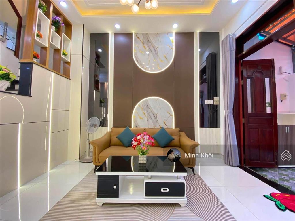Định cư nước ngoài bán nhà lãnh binh thăngq. 11, gần lottemart. 75,3m2, cho thuê 20tr/th