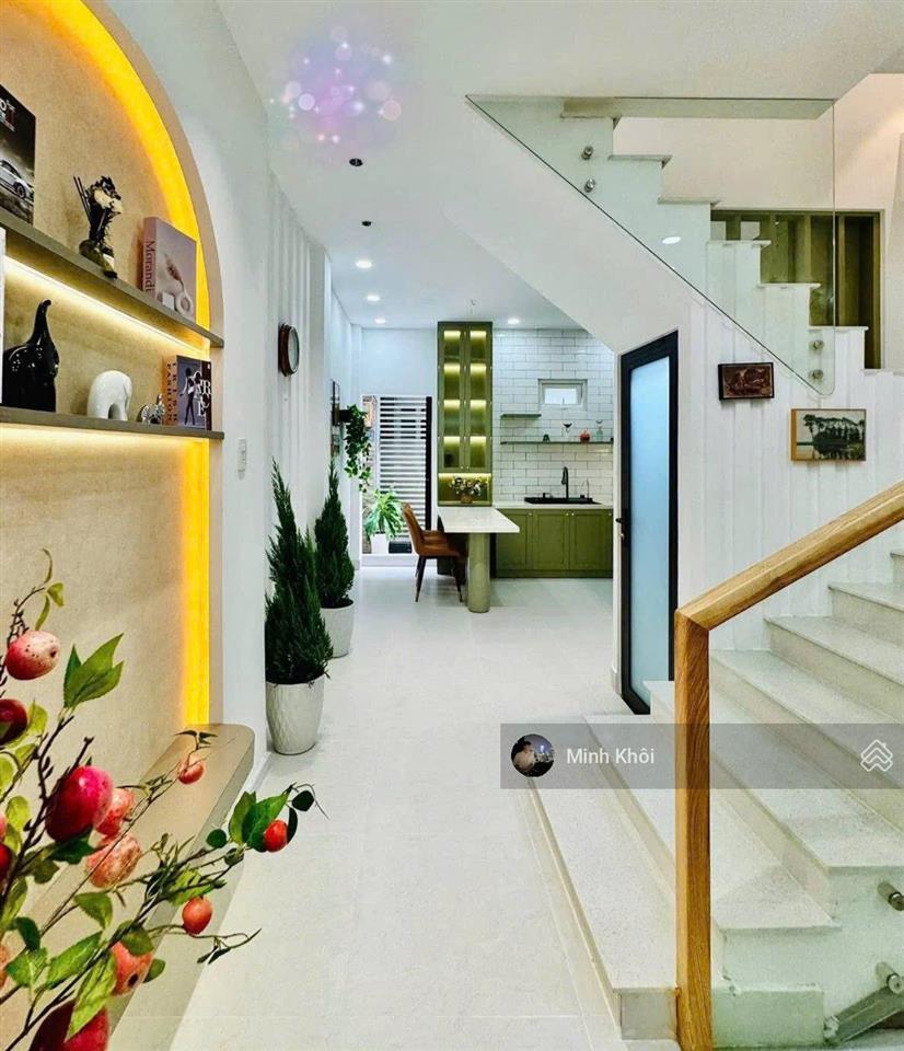 Chuyển chỗ ở nhà trần huy liệu  phú nhuận. 55m2 gần bệnh viện an sinh. cho thuê 18tr