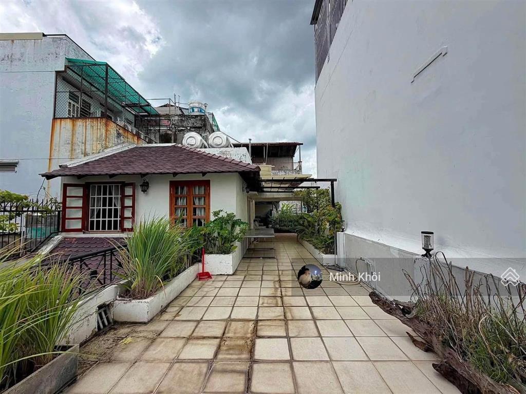 Siêu phẩm cmt8quận 3, diện tích sử dụng 80m2, gần công viên lê thị riêng, cho thuê villa