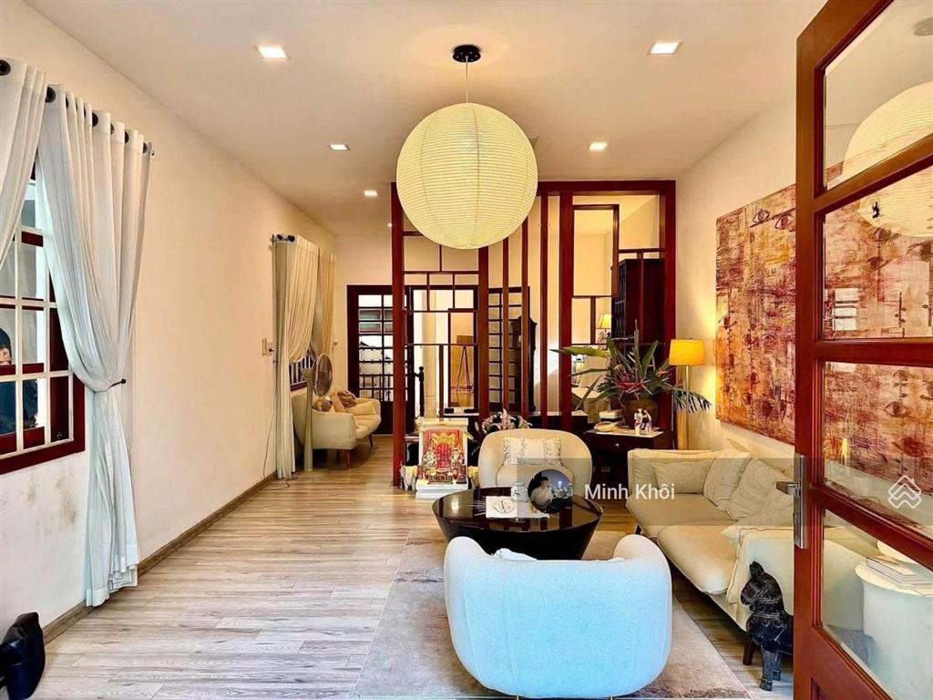 Siêu phẩm cmt8quận 3, diện tích sử dụng 80m2, gần công viên lê thị riêng, cho thuê villa
