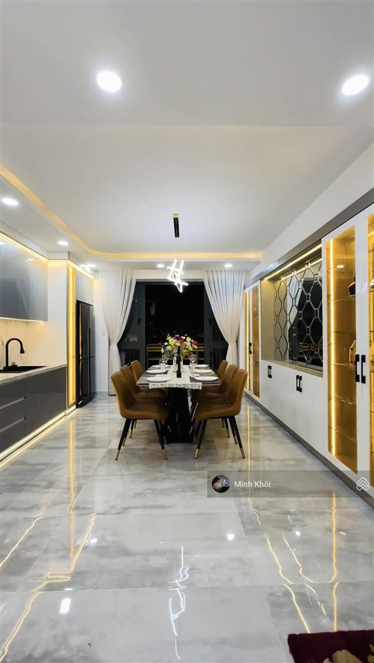 Đường xe hơi trường saquận 3, kế chợ nguyễn văn trỗi. giá 3tỷ250/72m2. đang cho thuê 20 triệu/th