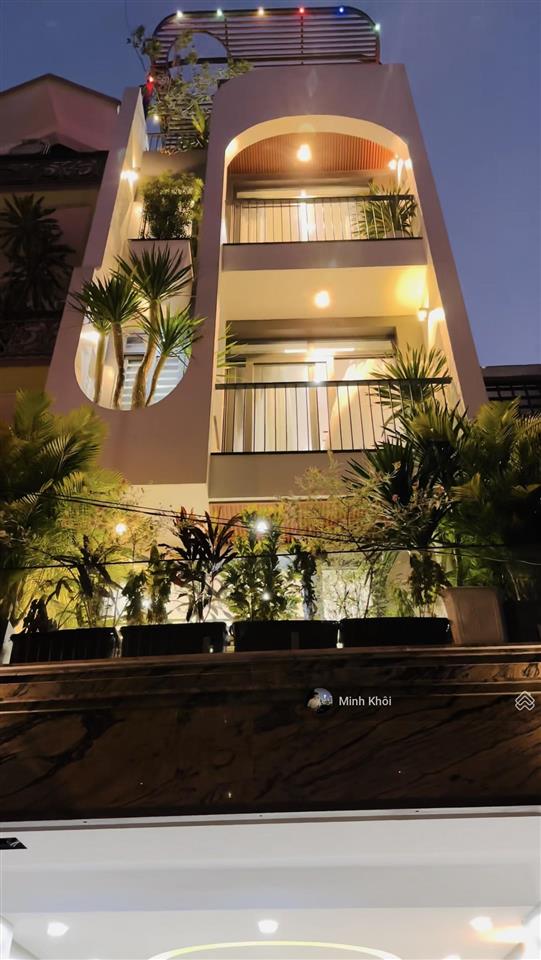 Đường xe hơi trường saquận 3, kế chợ nguyễn văn trỗi. giá 3tỷ250/72m2. đang cho thuê 20 triệu/th