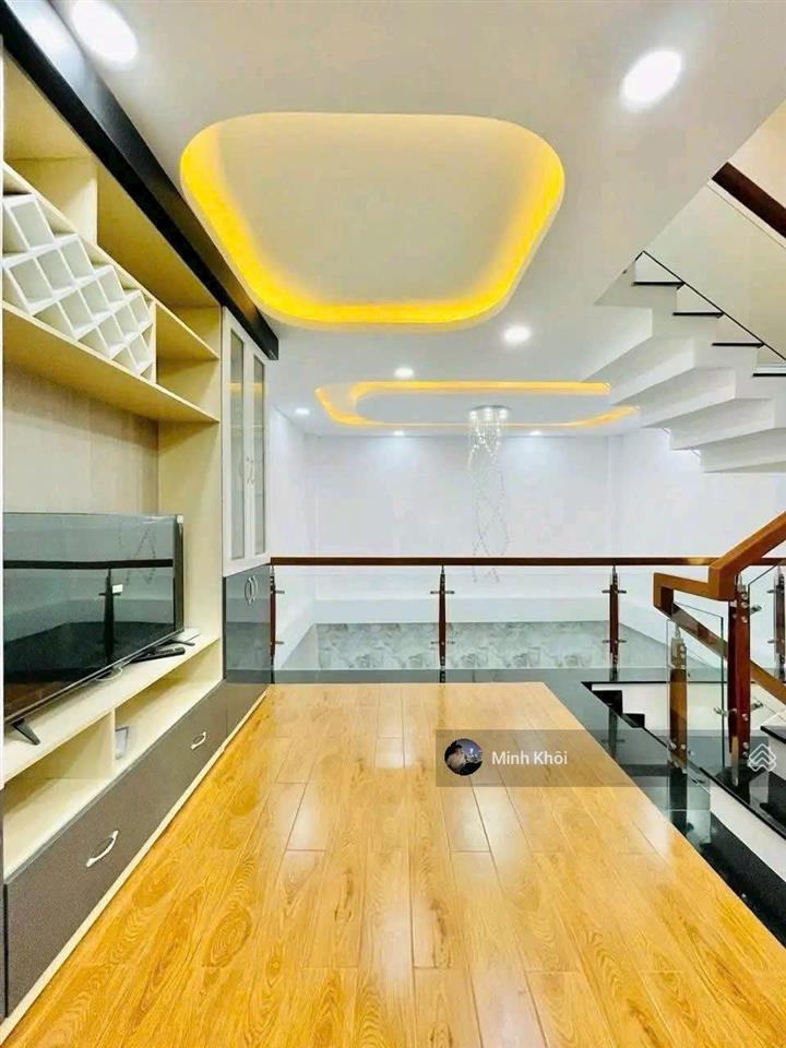 Giảm giá, 83.5m2, ngô văn năm  quận 1, gần cầu ba son. đang cho thuê 35 triệu/tháng