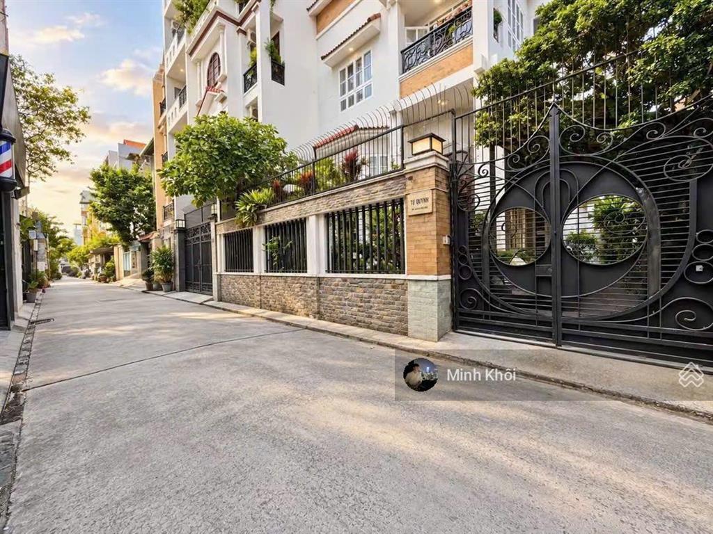 Chỉ 3tỷ550 có ngày nhà lê laitân bình, ra sân bay 5phút. 66m2(4.6mx14m) đang cho thuê 18 triệu/th