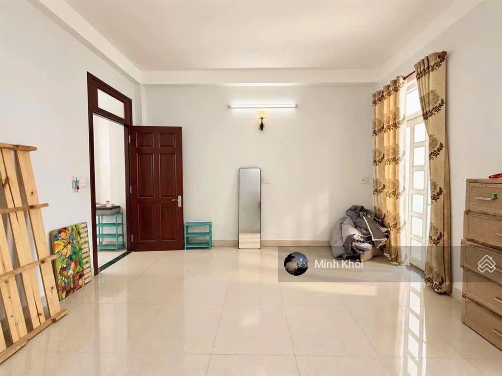 Chỉ 3tỷ550 có ngày nhà lê laitân bình, ra sân bay 5phút. 66m2(4.6mx14m) đang cho thuê 18 triệu/th