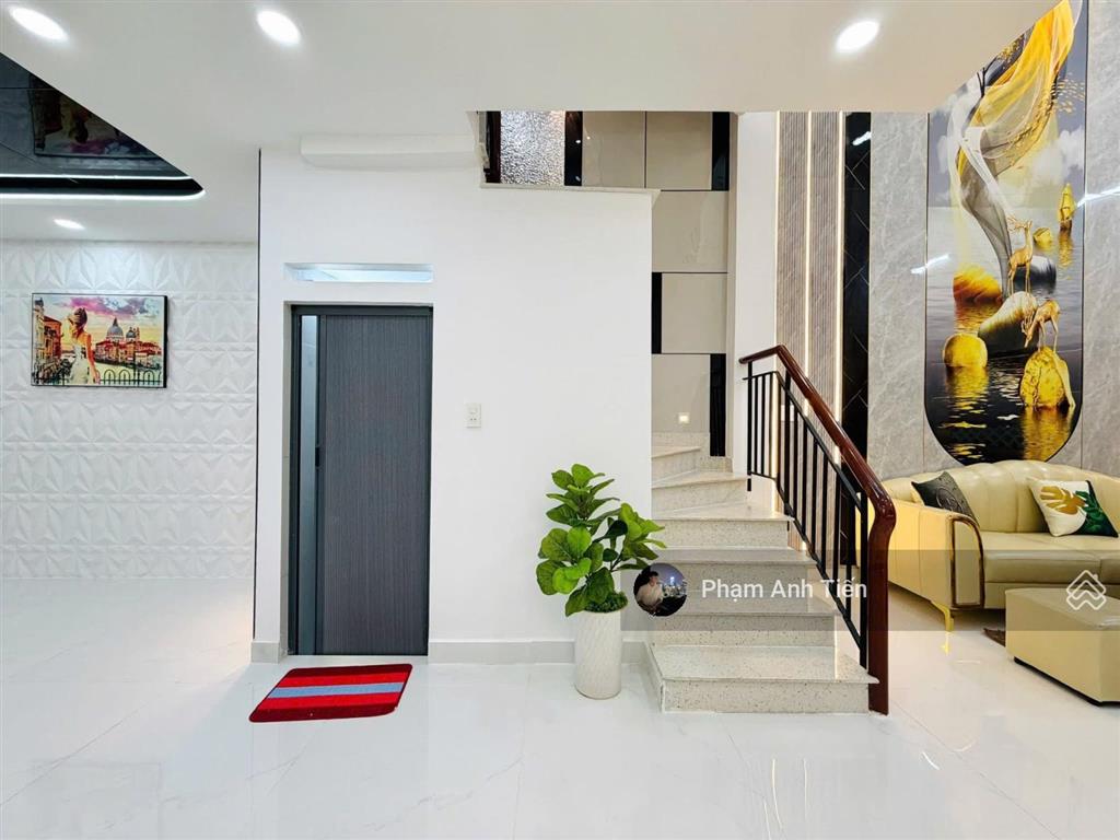 Siêu phẩm chân dài, đang cho thuê 24tr. đường trần quýq.11, giá 2tỷ299/77m2. gần bệnh viện chợ rẫy