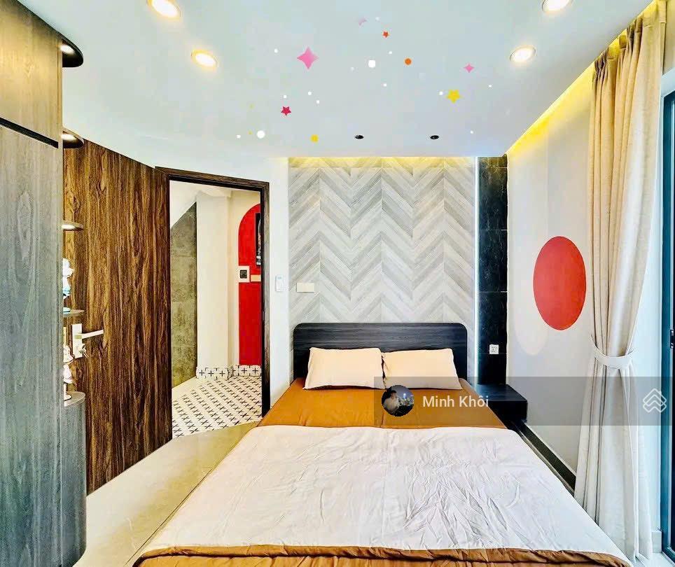 3 tỷ 250/80,7m2 sở hữu nhà tô hiến thành  q.10 gần siêu thị go. có hợp đồng thuê 18tr/th