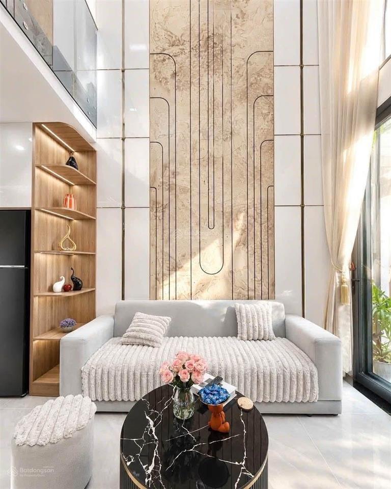 Chính chủ bán nhà huỳnh văn bánh, phú nhuận  giá 6 tỷ 020 / dt 60m2. sổ sẵn. hẻm 1 sẹc rộng 6m