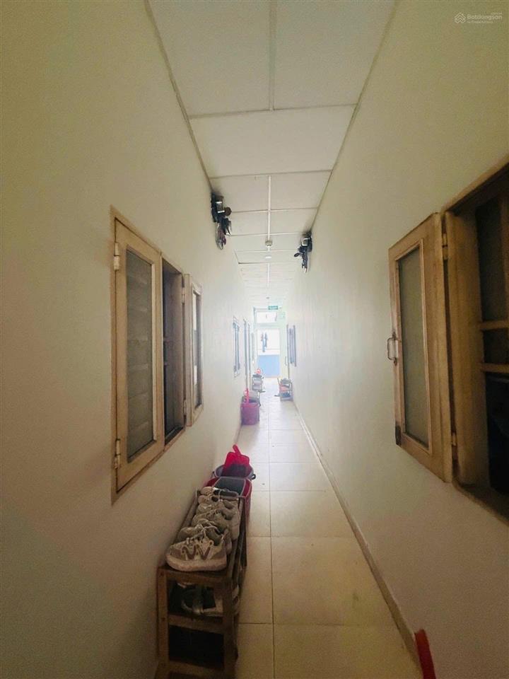 Chú phước về hưu cần bán nhà 1 đời chủ ngay tô hiến thành, q10  dt 80m2. sổ sẵn