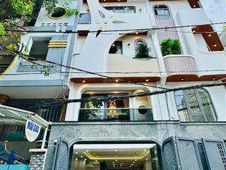 Sát siêu thị gigamall 1 phút đường số 18  giá bao công chứng 4 tỷ 790 / dt 80m2. sổ sách sẵn
