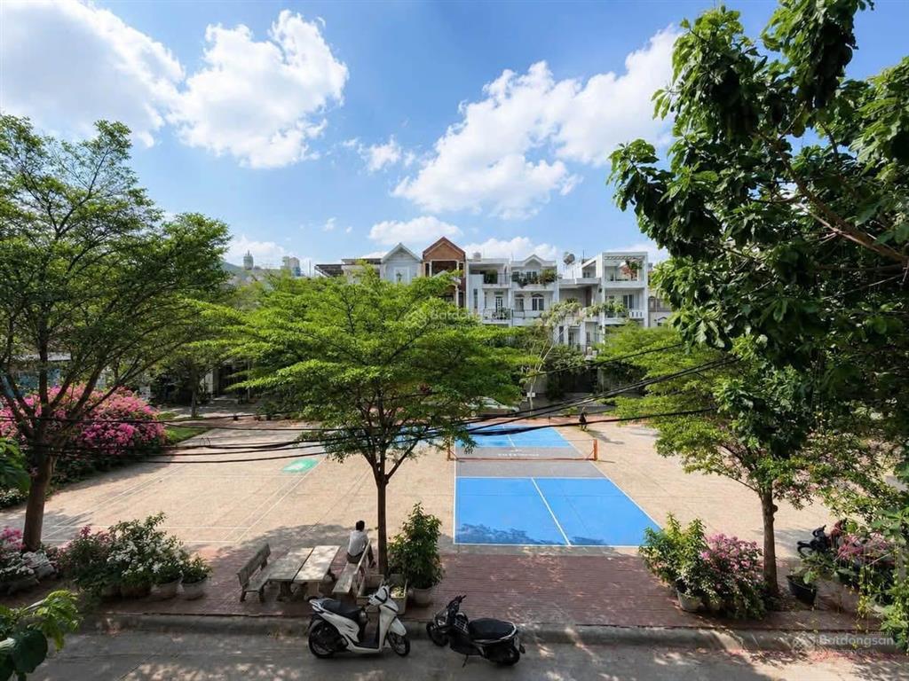 Chính chủ bán nhà đường bùi văn ba, q7  giá chốt 3 tỷ 880 / dt 60m2 công nhận đủ. hẻm xe hơi 6m
