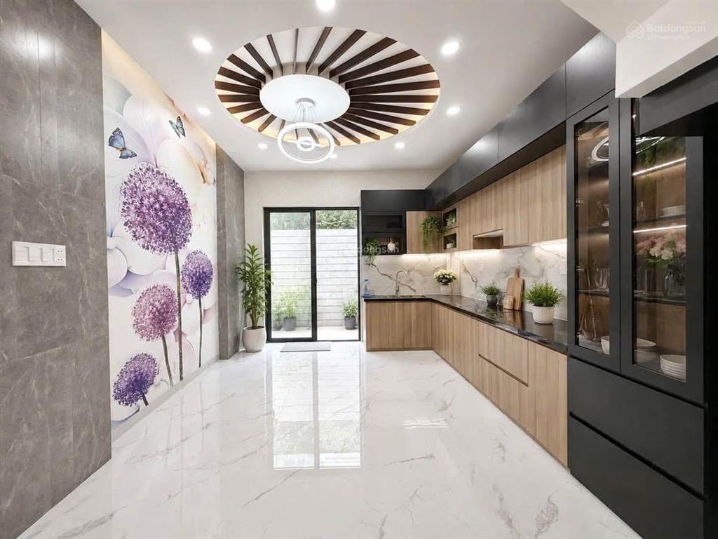 Chính chủ bán nhà đường bùi văn ba, q7  giá chốt 3 tỷ 880 / dt 60m2 công nhận đủ. hẻm xe hơi 6m