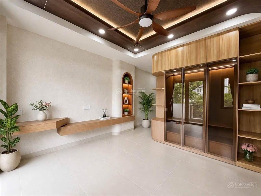 Chính chủ bán nhà đường bùi văn ba, q7  giá chốt 3 tỷ 880 / dt 60m2 công nhận đủ. hẻm xe hơi 6m